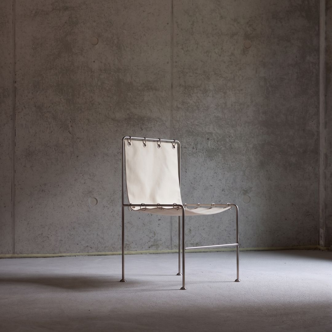 INSTITUTION CHAIR | panorammma