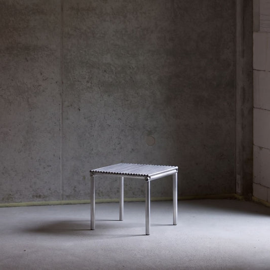 CRUZA STOOL + SIDE TABLE | ries