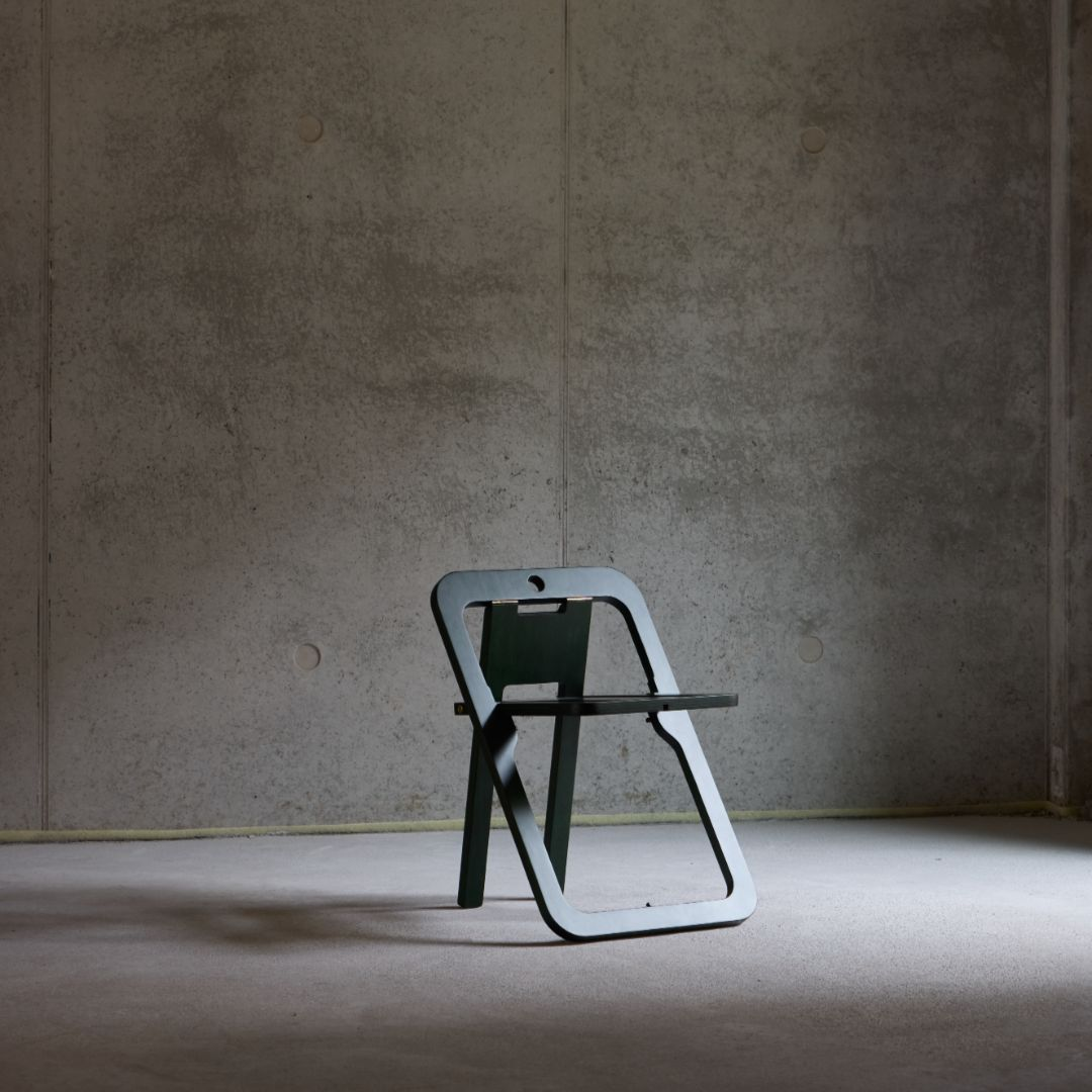 PLAKA CHAIR | ricardo blanco