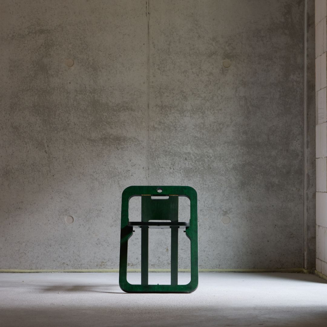 PLAKA CHAIR | ricardo blanco